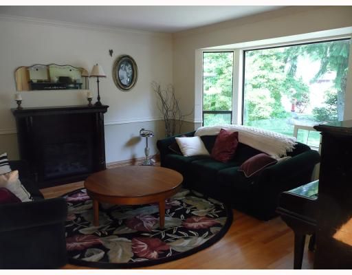 Photo 2: Photos: 15 MAPLE Court: Anmore House for sale (Port Moody)  : MLS®# V790809