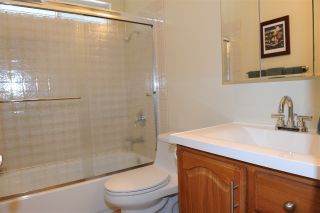 Photo 8: UNIVERSITY HEIGHTS Condo for sale : 2 bedrooms : 4580 Ohio St #11 in San Diego