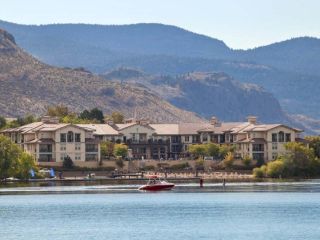 Photo 3: #332 4200 LAKESHORE Drive, in Osoyoos: Condo for sale : MLS®# 199116