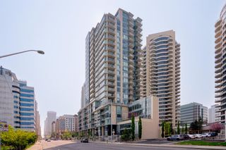 Main Photo: 907 1025 5 Avenue SW in Calgary: Downtown West End Apartment for sale : MLS®# A2051603
