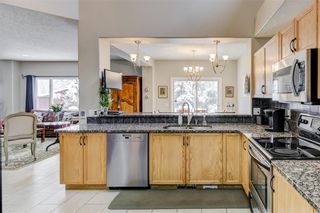 Photo 16: 28 CORTINA Way SW in Calgary: Springbank Hill Detached for sale : MLS®# C4271650