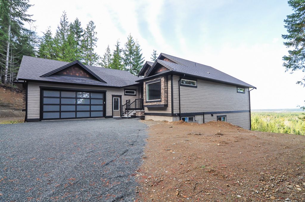 Main Photo: 1750 Wesley Ridge Place: Qualicum Beach House for sale (Parksville/Nanaimo)  : MLS®# 383252