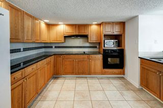 Photo 4: 2101 1100 8 Avenue SW in Calgary: Downtown West End Apartment for sale : MLS®# A2033609