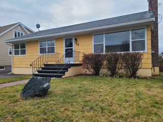Photo 1: 54 Normandy Avenue in Truro: 104-Truro / Bible Hill Residential for sale (Northern Region)  : MLS®# 202323968