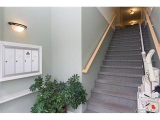 Photo 2: 203 2460 Bevan Ave in SIDNEY: Si Sidney South-East Condo for sale (Sidney)  : MLS®# 651225