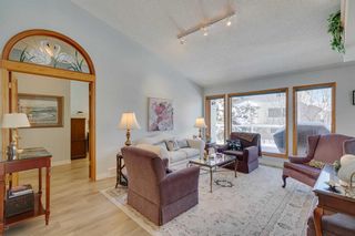 Photo 8: 99 Hampshire Close NW in Calgary: Hamptons Detached for sale : MLS®# A2104217