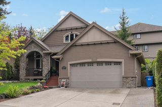 Photo 1: 34894 ORCHARD Drive in Abbotsford: Abbotsford East House for sale : MLS®# R2880758