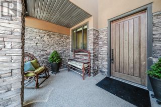 Photo 2: 570 Sarsons Road Unit# 8 in Kelowna: House for sale : MLS®# 10310272