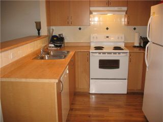 Photo 3: 202 38003 SECOND Avenue in Squamish: Downtown SQ Condo for sale in "SQUAMISH POINTE" : MLS®# V1126627