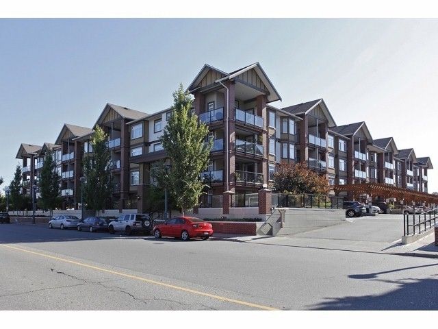 Main Photo: # 149 5660 201A ST in Langley: Langley City Condo for sale : MLS®# F1426511