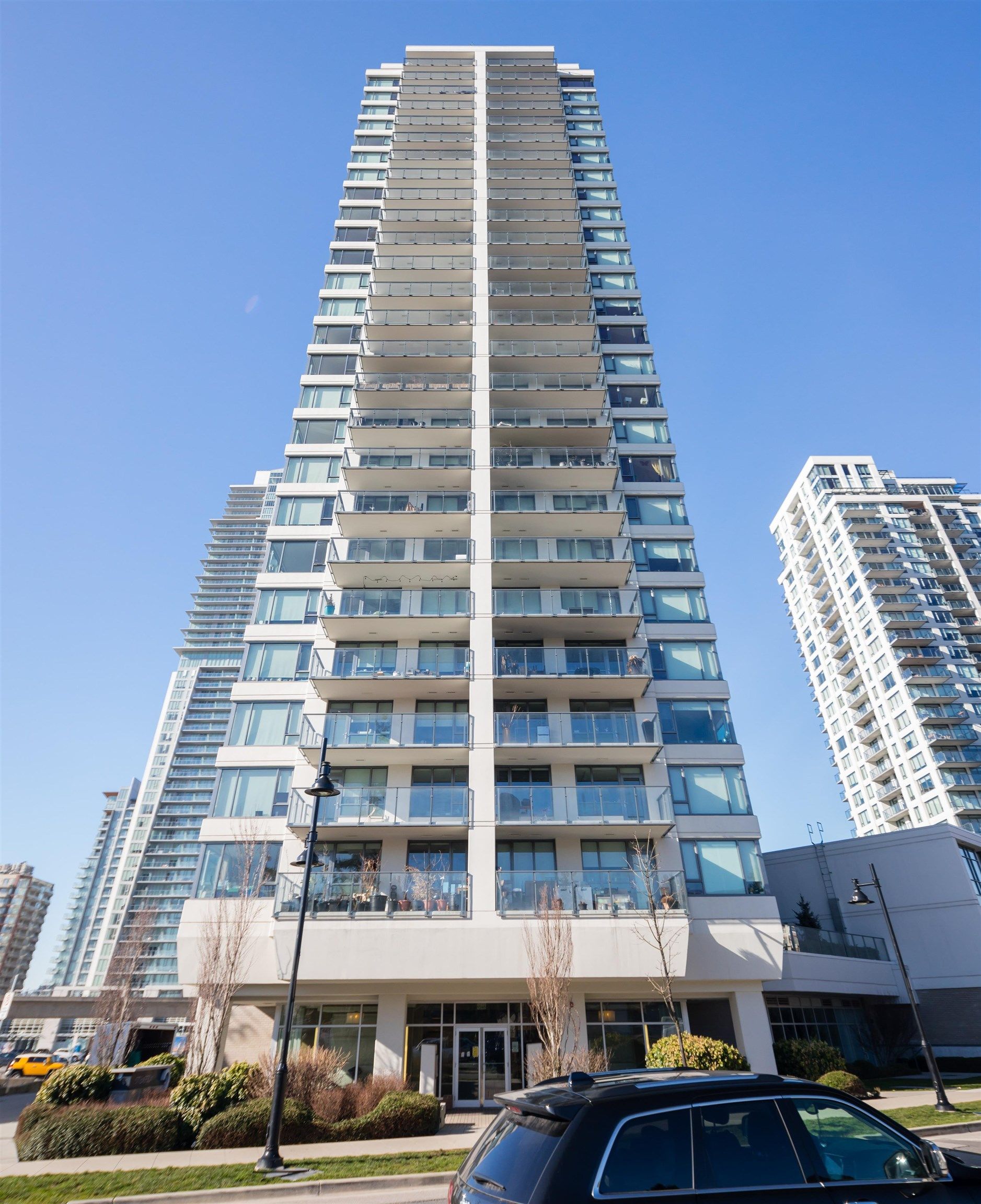 Main Photo: 1904 570 EMERSON Street in Coquitlam: Coquitlam West Condo for sale in "UPTOWN 2" : MLS®# R2652860