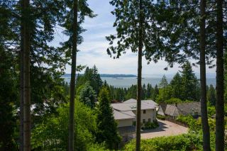 Photo 3: 2938 ALTAMONT Crescent in West Vancouver: Altamont Land for sale : MLS®# R2443171
