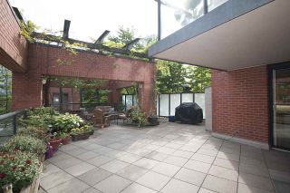 Photo 15: 2D 199 DRAKE Street in Vancouver: Yaletown Condo for sale in "Concordia I" (Vancouver West)  : MLS®# R2197922
