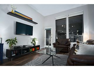 Photo 1: 307 1551 W 11th Street in Vancouver: Fairview VW Condo for sale (Vancouver West)  : MLS®# V1043192