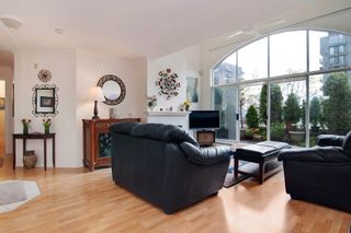 Photo 5: PH2 950 BIDWELL Street in Vancouver: West End VW Condo for sale (Vancouver West)  : MLS®# V1080593