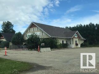 Photo 2: 1916 10 Avenue: Spruce View Business with Property for sale : MLS®# E4308068