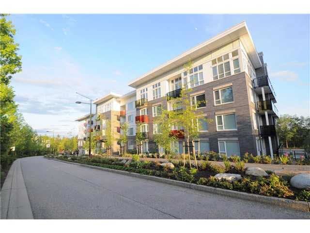 Main Photo: 308 9250 UNIVERSITY HIGH Street in Burnaby: Simon Fraser Univer. Condo for sale (Burnaby North)  : MLS®# R2198219