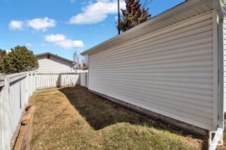 Photo 23: 11324 40 Avenue in Edmonton: Zone 16 House Half Duplex for sale : MLS®# E4338494