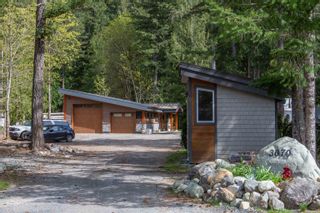 Main Photo: 3070 MIDNIGHT Way in Squamish: Paradise Valley House for sale in "Midnight Way" : MLS®# R2871043