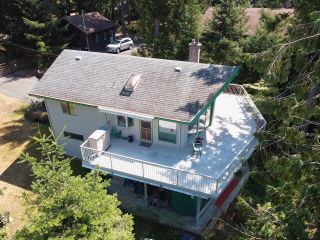 Photo 2: 240 SPINNAKER Drive: Mayne Island House for sale (Islands-Van. & Gulf)  : MLS®# R2693279