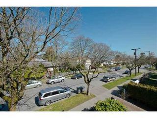 Photo 9: 1 1568 22ND Ave E in Vancouver East: Knight Home for sale ()  : MLS®# V997927