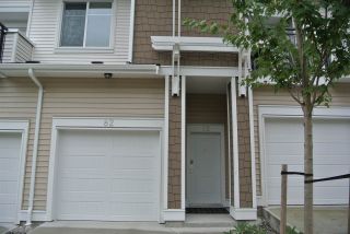 Photo 14: 82 19433 68 Avenue in Surrey: Clayton Townhouse for sale in "THE GROVE" (Cloverdale)  : MLS®# R2111371