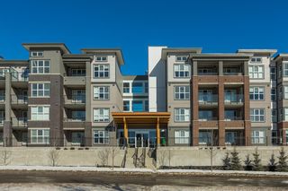 Photo 1: 2310 95 Burma Star Road SW in Calgary: Currie Barracks Apartment for sale : MLS®# A2050055