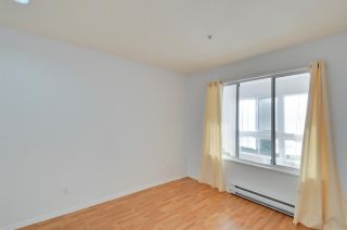 Photo 10: 208 2133 DUNDAS Street in Vancouver: Hastings Condo for sale in "HARBOUR GATE" (Vancouver East)  : MLS®# R2227783