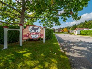 Photo 19: 19 535 SHAW Road in Gibsons: Gibsons & Area 1/2 Duplex for sale in "GIBSONS COUNTRY VILLAGE" (Sunshine Coast)  : MLS®# R2408039