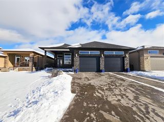 Photo 2: 193 Shady Shores Drive in Winnipeg: House for sale : MLS®# 202329422