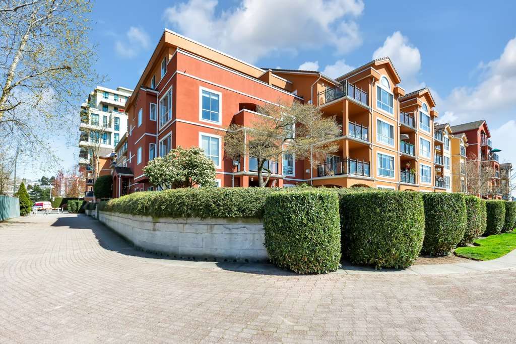 Photo 30: Photos: 313 7 RIALTO Court in New Westminster: Quay Condo for sale in "Murano Lofts" : MLS®# R2591842