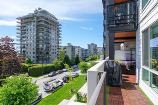 Photo 1: 203 128 E 8TH Street in North Vancouver: Central Lonsdale Condo for sale in "Crest" : MLS®# R2892365