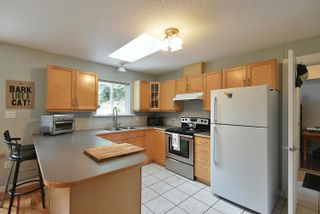 Photo 9: 1559 PARK Avenue: Roberts Creek House for sale (Sunshine Coast)  : MLS®# R2866699