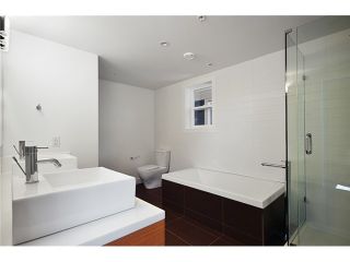 Photo 10: 1560 COMOX ST in Vancouver: West End VW Condo for sale in "C & C" (Vancouver West)  : MLS®# V931031