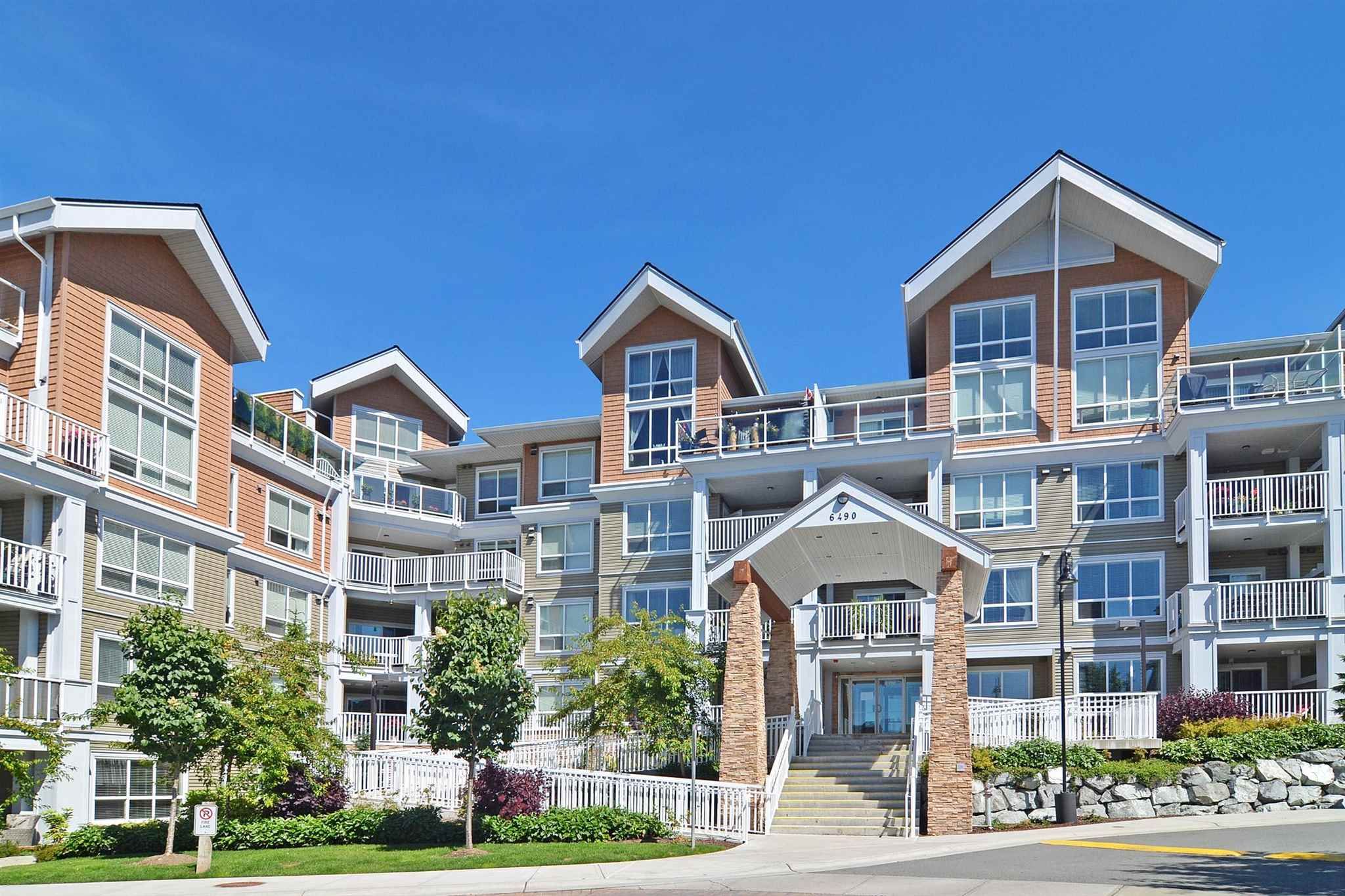 Main Photo: 406 6490 194 Street in Surrey: Clayton Condo for sale in "Waterstone" (Cloverdale)  : MLS®# R2594898