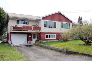 Photo 1: 9420-9422 CARLETON STREET in Chilliwack: Chilliwack E Young-Yale Multifamily for sale : MLS®# R2044553
