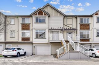 Photo 1: 176 Copperstone Cove SE in Calgary: Copperfield Row/Townhouse for sale : MLS®# A1217967