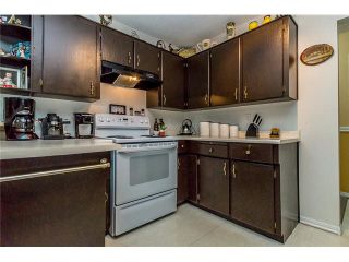 Photo 3: 208 32910 AMICUS Place in Abbotsford: Central Abbotsford Condo for sale : MLS®# R2077364