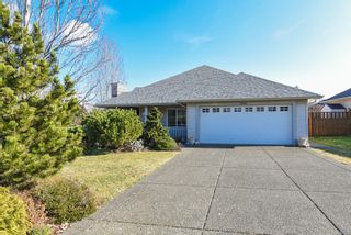 Photo 4: 686 Olympic Dr in Comox: CV Comox (Town of) House for sale (Comox Valley)  : MLS®# 895592