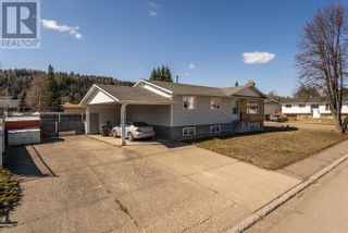 Photo 3: 4755 HILL AVENUE in Prince George: House for sale : MLS®# R2872769