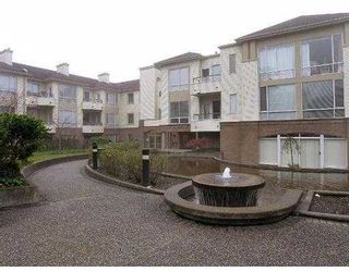 Photo 2: 301 6740 STATION HILL CT in Burnaby: South Slope Condo for sale in "Wyndham Court" (Burnaby South)  : MLS®# V566999