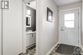 Photo 2: 297 VALADE CRESCENT in Orleans: Condo for sale : MLS®# 1389502