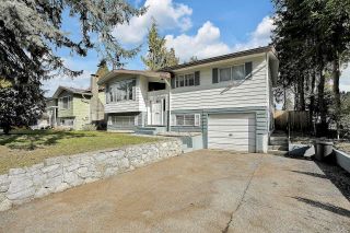 Photo 3: 12110 GREENWELL Street in Maple Ridge: East Central House for sale : MLS®# R2758232