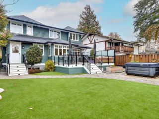 Photo 36: 729 E 9TH Street in North Vancouver: Boulevard House for sale : MLS®# R2739758