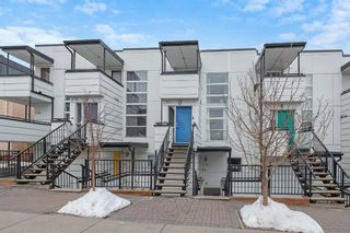 Photo 2: 210 1800 26 Avenue SW in Calgary: Bankview Row/Townhouse for sale : MLS®# A2118434