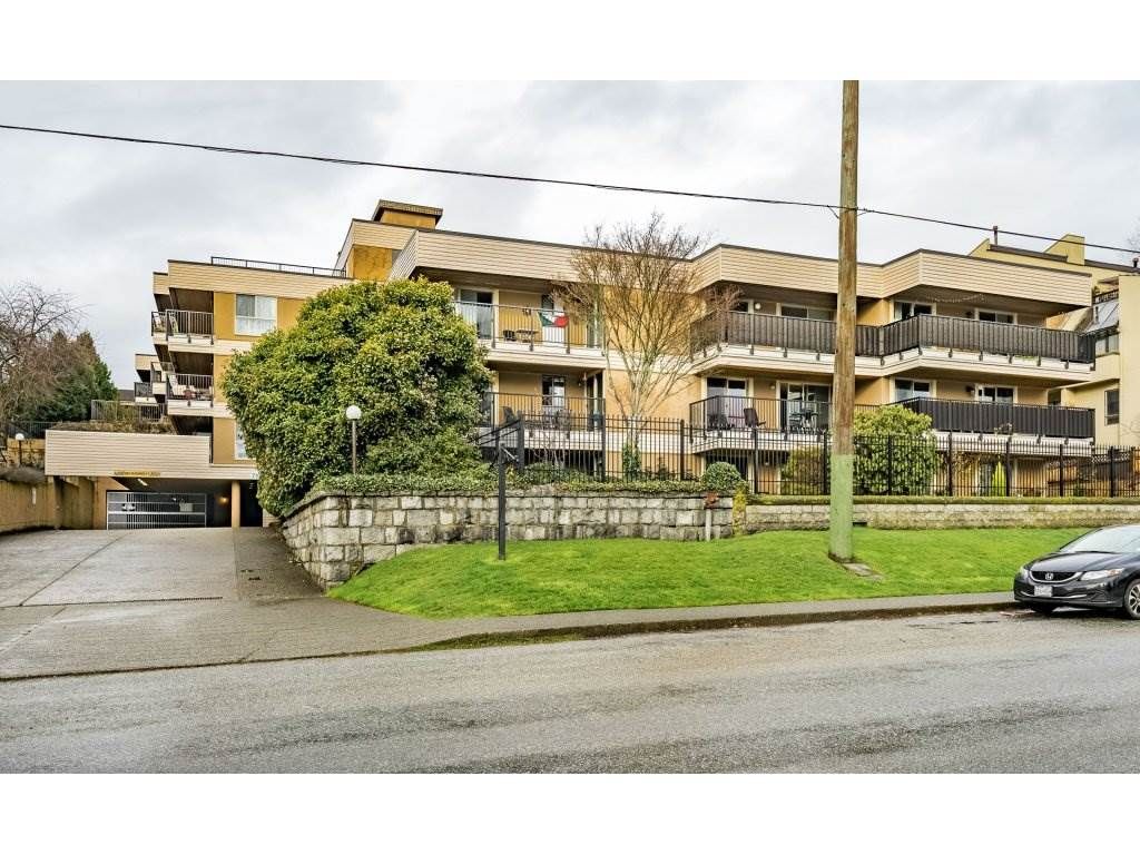 Main Photo: 405 715 ROYAL Avenue in New Westminster: Uptown NW Condo for sale in "Vista Royale" : MLS®# R2328335