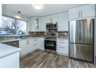 Photo 11: 245 2451 GLADWIN Road in Abbotsford: Abbotsford West Condo for sale in "Centennial Court" : MLS®# R2337024