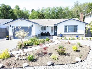 Photo 1: 3134 Flannagan Pl in Colwood: Co Sun Ridge House for sale : MLS®# 933141