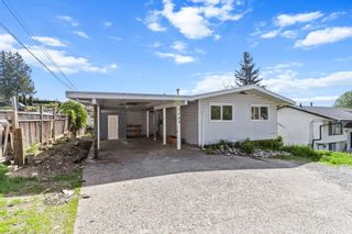 Photo 1: 7784 CEDAR Street in Mission: Mission BC House for sale : MLS®# R2879859