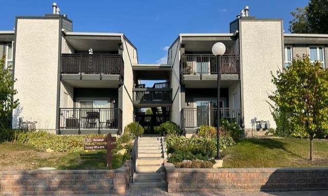 Main Photo: 102 136 Portsmouth Boulevard in Winnipeg: Tuxedo Condominium for sale (1E)  : MLS®# 202325656